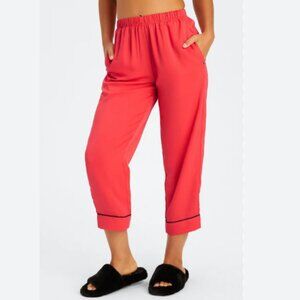 Fabletics Ecosatin Crop Pant Strawberry Red Size Medium NWT